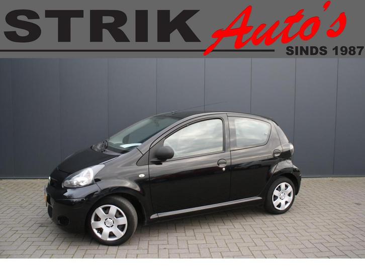 Toyota Aygo 1.0-12V Cool AIRCO - 5-DEURS- 2e EIGENAAR, Auto's, Toyota, Bedrijf, Te koop, Aygo, ABS, Airbags, Airconditioning, Metallic lak