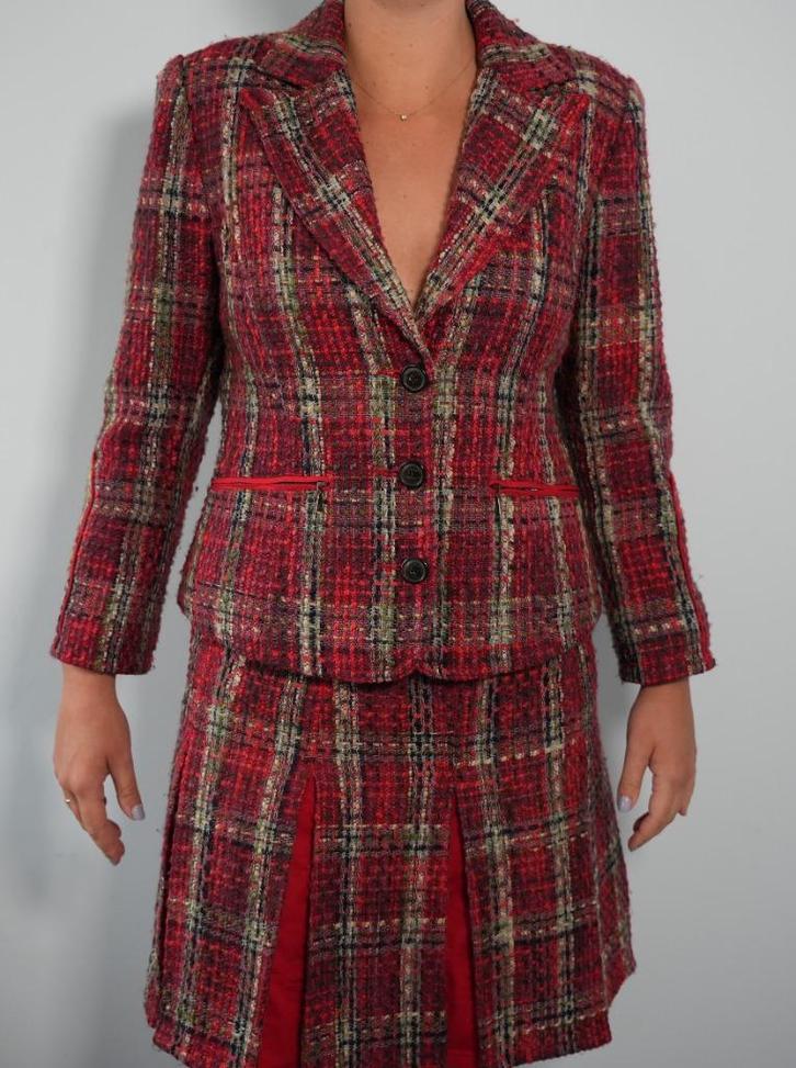 rood geruit damespak met jasje en rok, Kleding | Dames, Jasjes, Kostuums en Pakken, Zo goed als nieuw, Kostuum of Pak, Maat 38/40 (M)