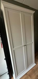 Witte kledingkast met deuren, Huis en Inrichting, Kasten | Kledingkasten, 100 tot 150 cm, Ophalen of Verzenden, Zo goed als nieuw