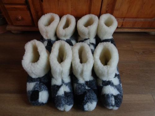 Sloffen Pantoffels 100% Schapen Wol 4 Paar Maat 38 40 Nieuw, Kleding | Dames, Schoenen, Nieuw, Pantoffels of Sloffen, Ophalen