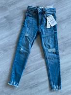 Zara Skinny Kinderjeans maat 128, NIEUW!, Nieuw, Jongen of Meisje, Ophalen of Verzenden, Broek