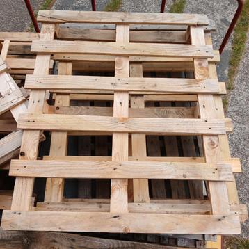 Houten pallets 115x95 cm. 23 stuks beschikbaar voor biedingen