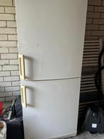 Koelkast met vriezer, Witgoed en Apparatuur, Koelkasten en IJskasten, 200 liter of meer, Zo goed als nieuw, Met vriesvak, 160 cm of meer