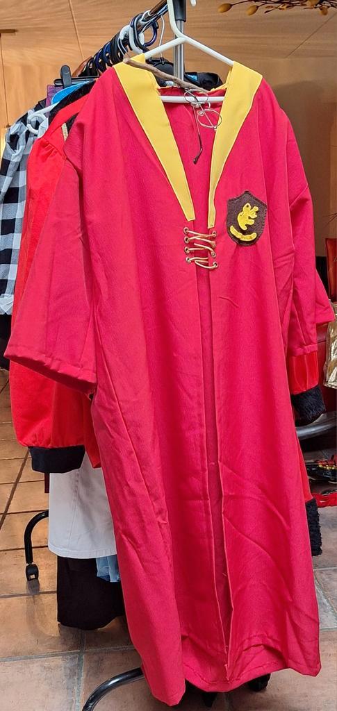 Harry Potter Zwerkbal Cape - Gryffindor, Kinderen en Baby's, Carnavalskleding en Verkleedspullen, Zo goed als nieuw, Jongen of Meisje