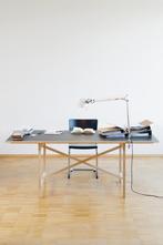 Egon (Eiermann) tafel van Moormann, Ophalen, 50 tot 100 cm, Zo goed als nieuw, Vijf personen of meer