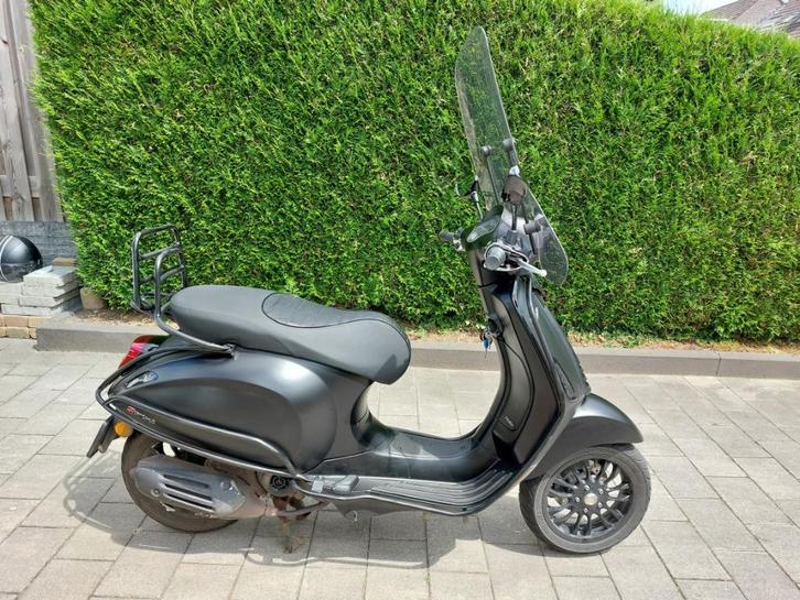 PIAGGIO VESPA SPRINT, Fietsen en Brommers, Scooters | Vespa, Zo goed als nieuw, Overige modellen, Maximaal 45 km/u, Benzine, Ophalen