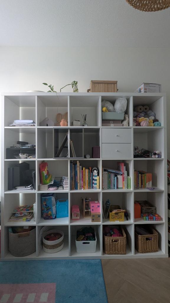 Ikea Kallax shelf 5x5, Huis en Inrichting, Kasten | Boekenkasten, Zo goed als nieuw, 150 tot 200 cm, 150 tot 200 cm, 25 tot 50 cm