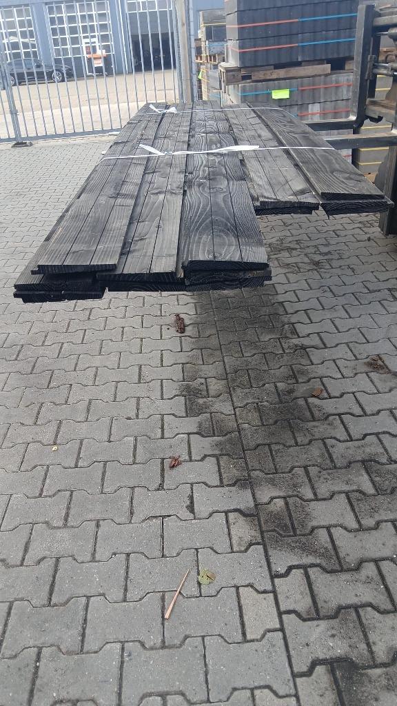 Restpartij Douglas zwart zweeds rabat 2,7 x 19,5 x 4m & 3m, Tuin en Terras, Palen, Balken en Planken, Nieuw, Planken, 250 cm of meer