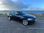 BMW 3-Serie 2.0i 320 AUT 2007 dealeronderhouden veel extra’s, Auto's, BMW, 1995 cc, Zwart, 4 cilinders, Zwart