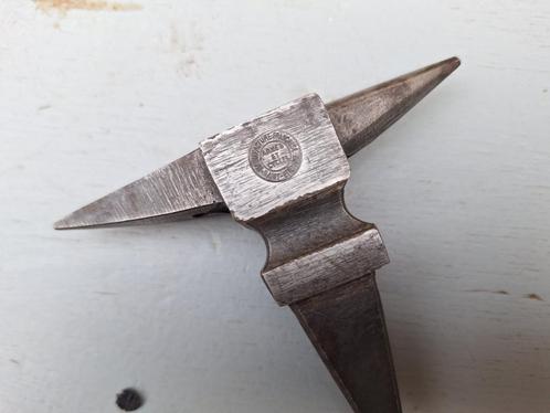Oud mini aambeeld tas, Doe-het-zelf en Verbouw, Gereedschap | Handgereedschap, Gebruikt, Ophalen of Verzenden