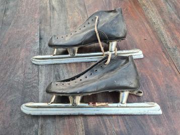 Oude Noren Schaatsen Maat 43 beschikbaar voor biedingen
