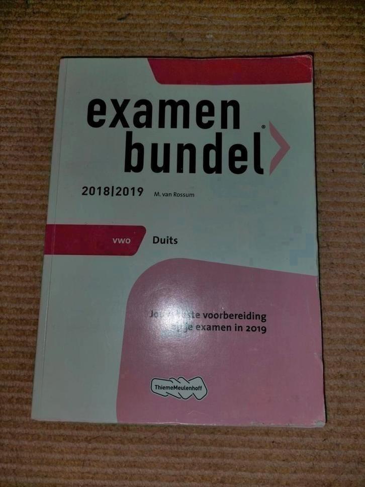 VWO examenbundel Duits, 2018/2019 voor €2,-, Boeken, Schoolboeken, Gelezen, Duits, VWO, Ophalen of Verzenden