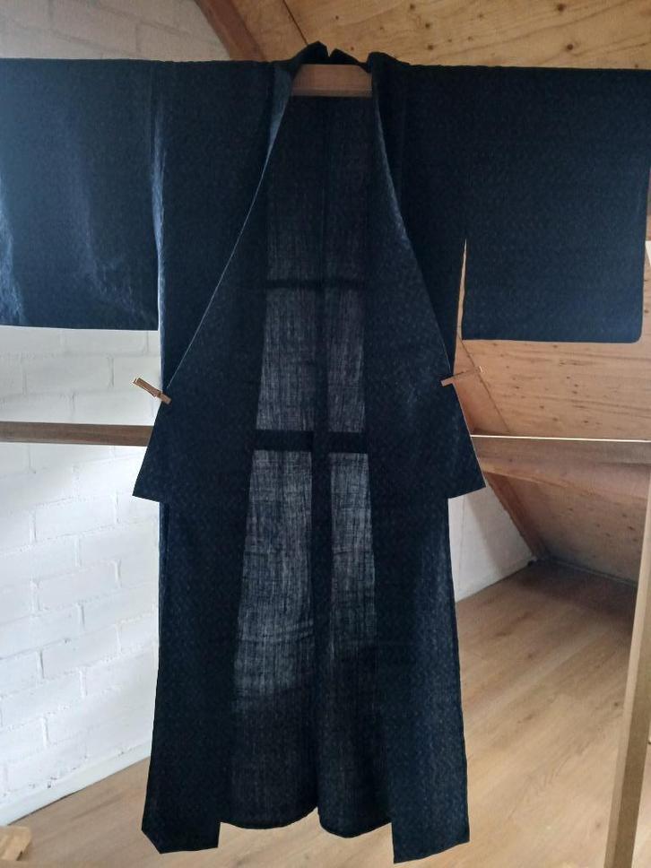 Traditionele Japanse Kimono dark blue kon, Antiek en Kunst, Antiek | Kleding en Accessoires, Ophalen of Verzenden