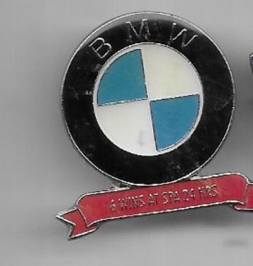 B.M.W. EMAILE AUTO PIN beschikbaar voor biedingen