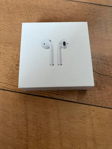 AirPods - Compleet met doos beschikbaar voor biedingen