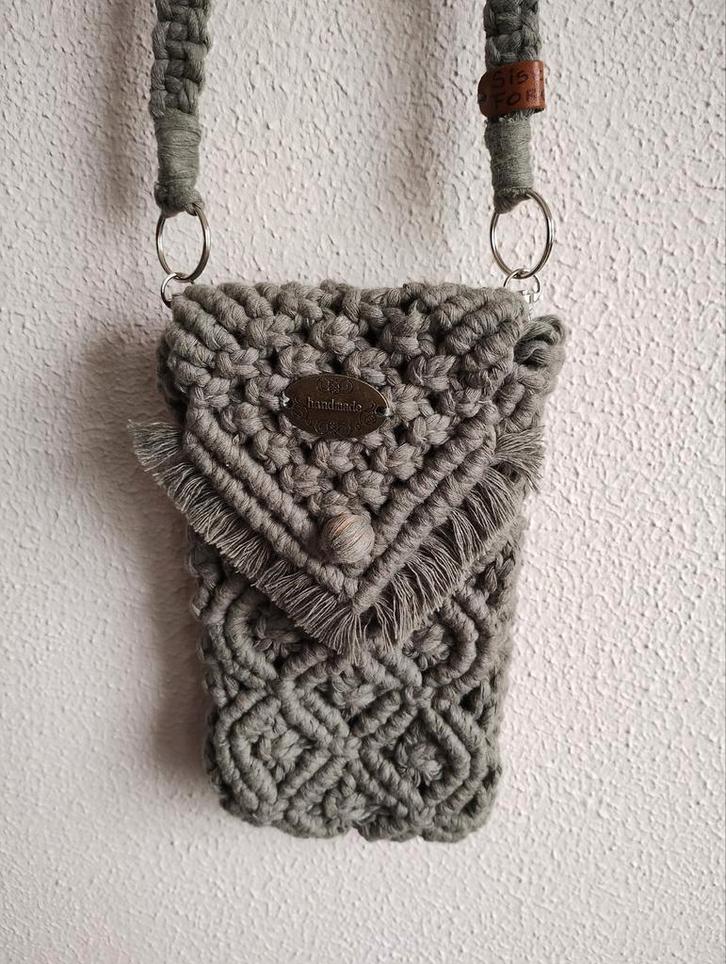 Macramé telefoontasje. Sisters Forever., Sieraden, Tassen en Uiterlijk, Tassen | Damestassen, Nieuw, Ophalen of Verzenden