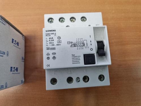 NIEUWE 3-fase siemens en moeller aardlekschakelaar 300 mA, Hobby en Vrije tijd, Elektronica-componenten, Nieuw, Ophalen of Verzenden