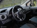 Toyota Yaris 1.0 VVT-i Aspiration Bj 2012| 5-Dr|Airco|OrgNL, Auto's, Euro 5, 527 kg, Blauw, Origineel Nederlands