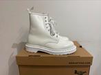 Te koop nieuwe Dr. Martens Mono White smooth maat 36, Kleding | Dames, Schoenen, Wit, Nieuw, Ophalen of Verzenden, 123@home.nl