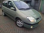Renault Scénic 2.0-16V Expr. Sport, Auto's, Gebruikt, 680 kg, 4 cilinders, Bruin