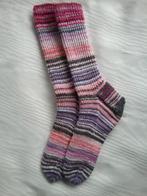 Mooie nieuwe handgebreide warme dikke sokken maat 36/38, Kleding | Dames, Sokken en Kousen, Ophalen of Verzenden, Nieuw, Sokken en Kniesokken