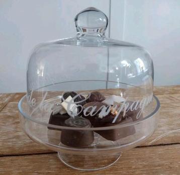 Bonbon / Bonbonnière met Bonbons beschikbaar voor biedingen