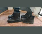 2 Paar z.g.a.n. dames schoenen mt. 42., Ophalen of Verzenden, Zo goed als nieuw, Zwart, Sneakers of Gympen
