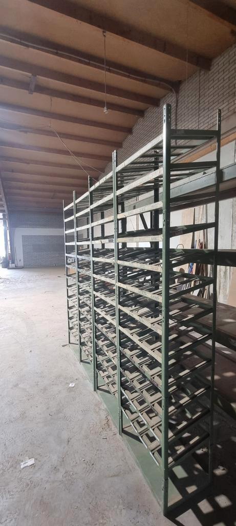 Würth schroevenrek 54 breed. 34 diep. 207 hoog., Huis en Inrichting, Kasten | Stellingkasten, Gebruikt, Ophalen