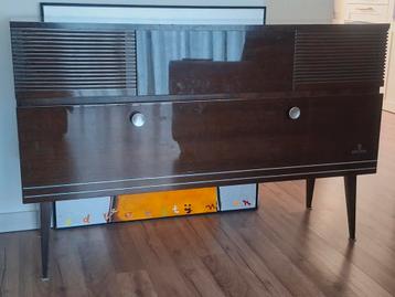 Vintage Grundig Radio Meubel beschikbaar voor biedingen