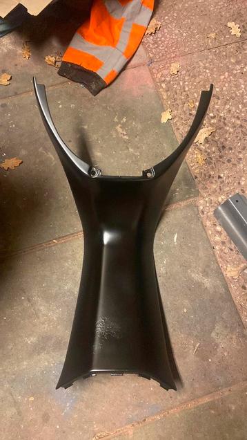 Diverse runner kappen beschikbaar voor biedingen