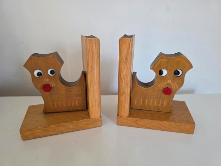 Vintage houten boekensteunen hond Deens Scandinavisch design, Huis en Inrichting, Woonaccessoires | Wandplanken en Boekenplanken