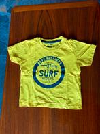 Felgeel t-shirt mt 98-104, Ophalen of Verzenden, Zo goed als nieuw, Jongen, Shirt of Longsleeve