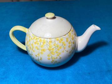 Theepot Gien "Mimosa" beschikbaar voor biedingen