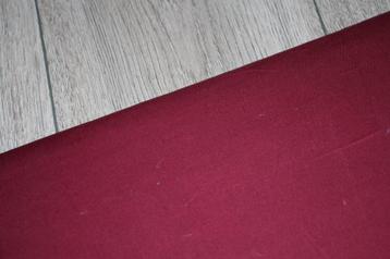 100% katoen stof - uni bordeaux rood gekleurd #2677 €5 p/m