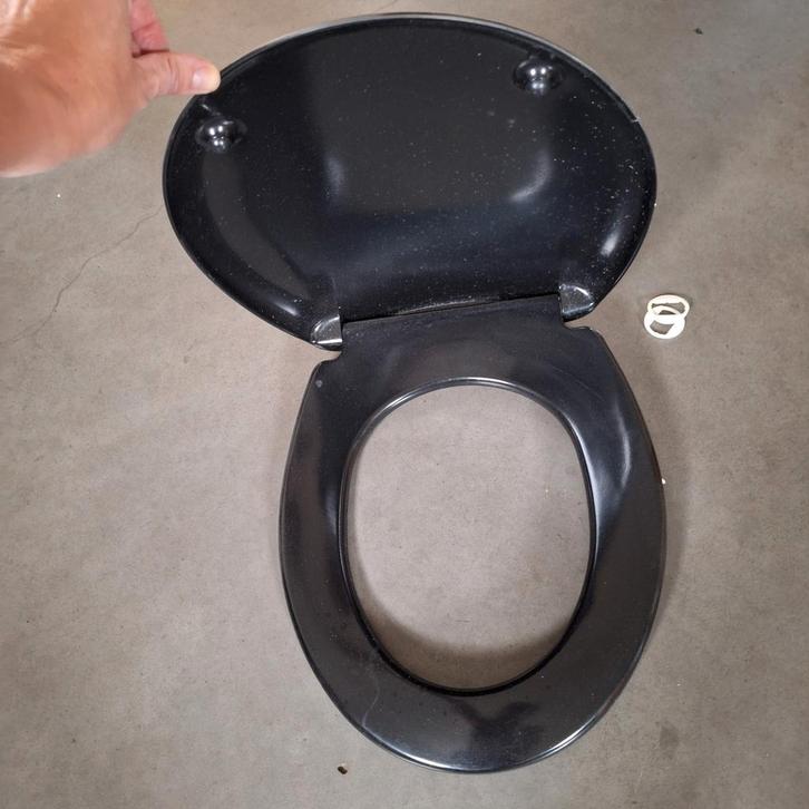 Toiletbril zwart wc-bril gebruikt goede staat, Doe-het-zelf en Verbouw, Sanitair, Gebruikt, Overige typen, Ophalen of Verzenden