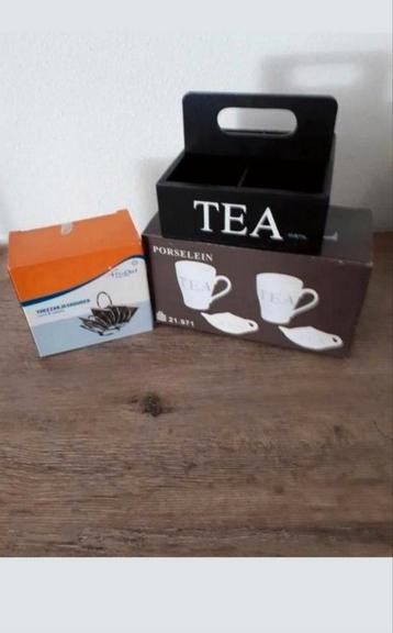 Thee accessoires set  beschikbaar voor biedingen
