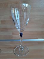 Wijnglas met kobaltblauwe druppel., Antiek en Kunst, Antiek | Glas en Kristal, Ophalen of Verzenden