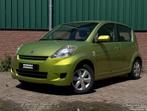 Daihatsu Sirion 2 1.0-12V Premium, Voorwielaandrijving, Gebruikt, 750 kg, Elektrische ramen