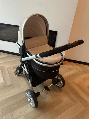 BabyGo kinderwagen compleet met wieg, buggy, autostoel beschikbaar voor biedingen