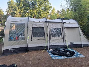 Outwell Wolf Lake 5 tunneltent beschikbaar voor biedingen