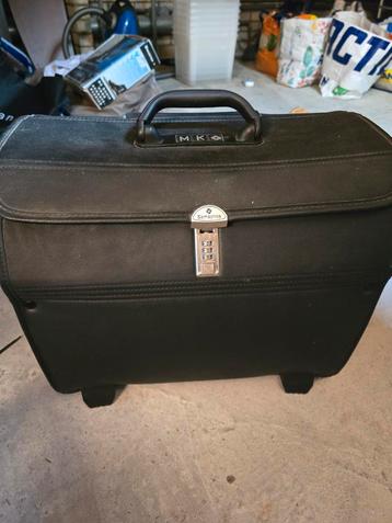 Samsonite pilotenkoffer €20 beschikbaar voor biedingen