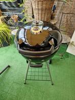 Barbecue Napoleon pro22k-LEG-2 57 cm, Tuin en Terras, Houtskoolbarbecues, Ophalen, Zo goed als nieuw