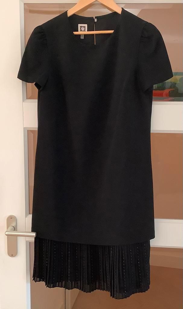 Anne Klein midi jurk maat 38/40 korte mouw prachtige details, Kleding | Dames, Jurken, Zo goed als nieuw, Maat 38/40 (M), Zwart