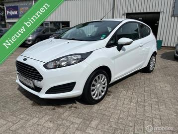 Ford Fiesta 1.25 BLACK & WHITE EDITION 6/12 GARANTIE beschikbaar voor biedingen