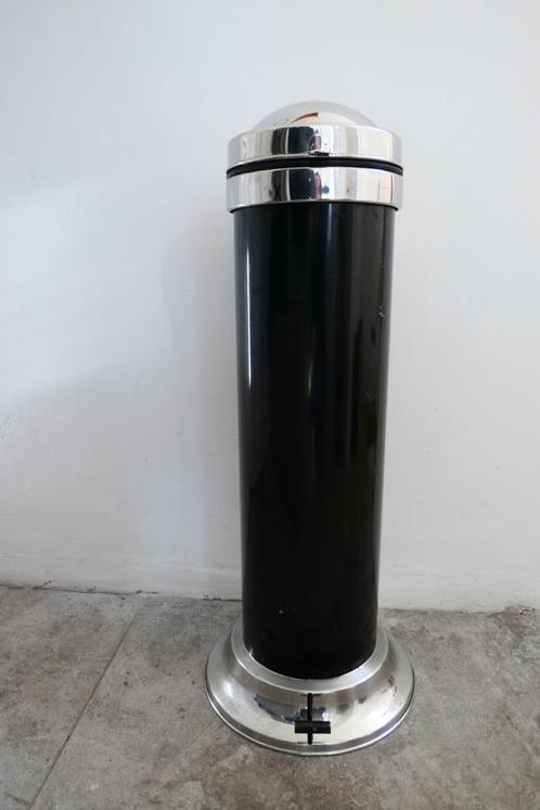 Vintage aparte hoge smalle pedaalemmer chroom zwart, Huis en Inrichting, Woonaccessoires | Prullenbakken, Gebruikt, Metaal, 75 cm of meer