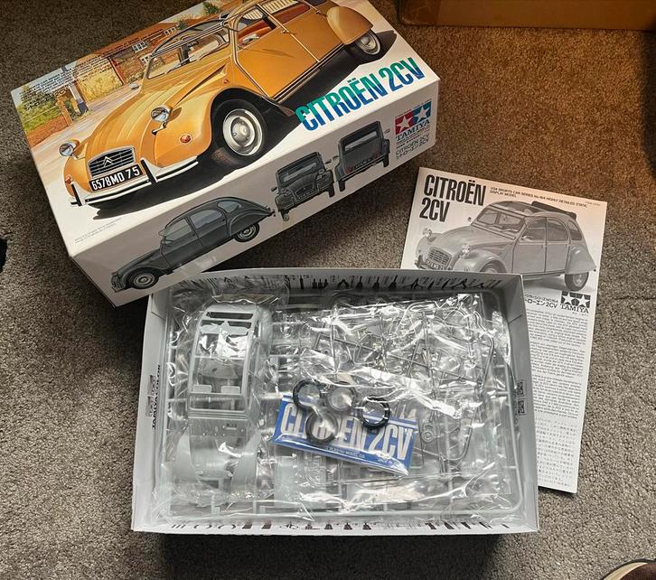 Tamiya Citroen 2CV bouwpakket - Nieuw!, Hobby en Vrije tijd, Modelbouw | Auto's en Voertuigen, Nieuw, Auto, Groter dan 1:32, Tamiya