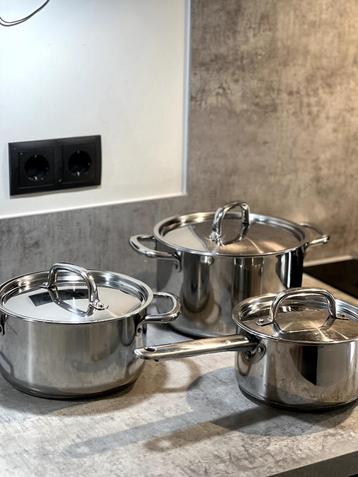 Set of 3 IKEA Stainless Steel Cooking Pots – Only 10€! beschikbaar voor biedingen