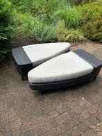 Artie voetenbankjes Embrace punt voor buiten, € 25,- voor 2, Tuin en Terras, Tuinmeubel-accessoires, Ophalen, Gebruikt