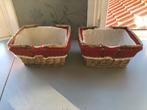 Mandjes bakjes rood wit gevlochten decoratie 23 x 17,5 cm, Ophalen of Verzenden, Zo goed als nieuw, Rechthoekig, Riet