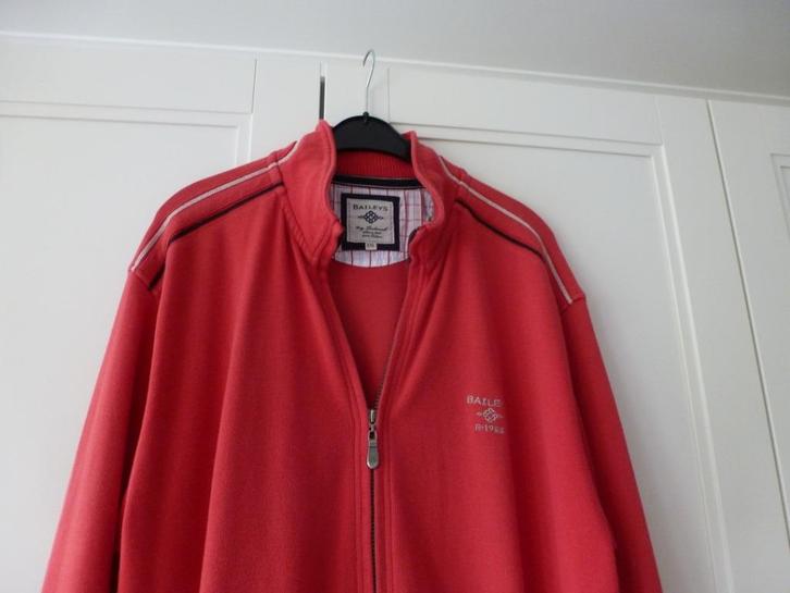 Vest Baileys - XXL Rood, Kleding | Heren, Truien en Vesten, Zo goed als nieuw, Overige maten, Rood, Ophalen of Verzenden